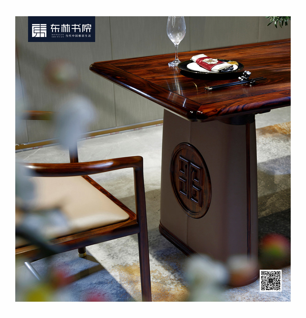 餐桌